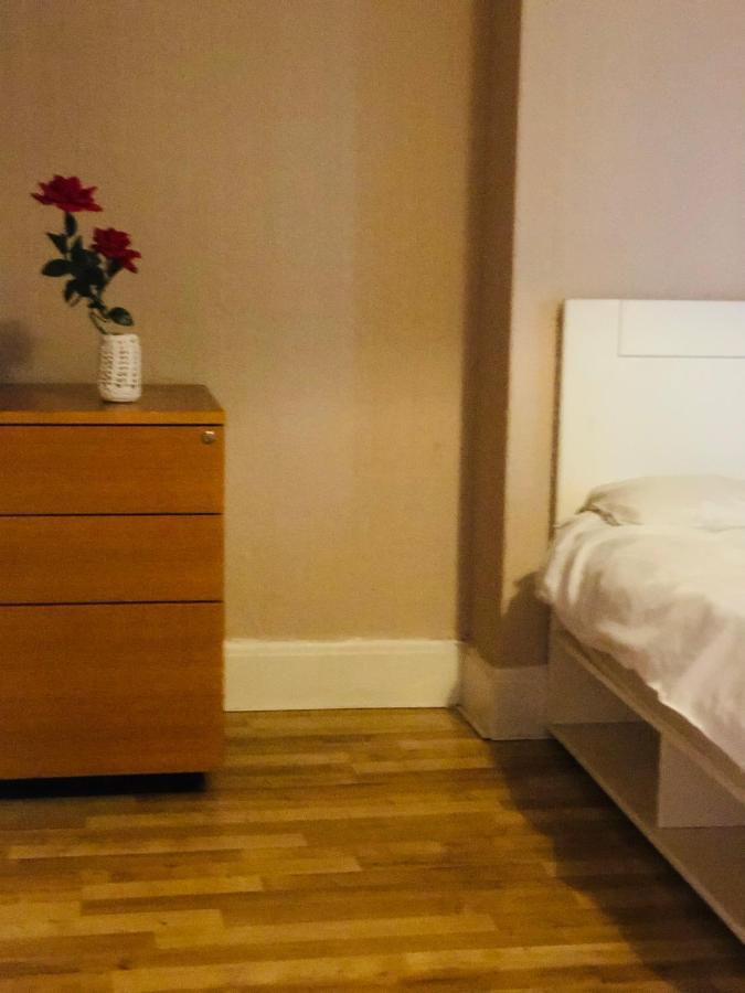 Dach Apartments - Cozy 3 Bed Apartment In Hendon Edgware Zewnętrze zdjęcie