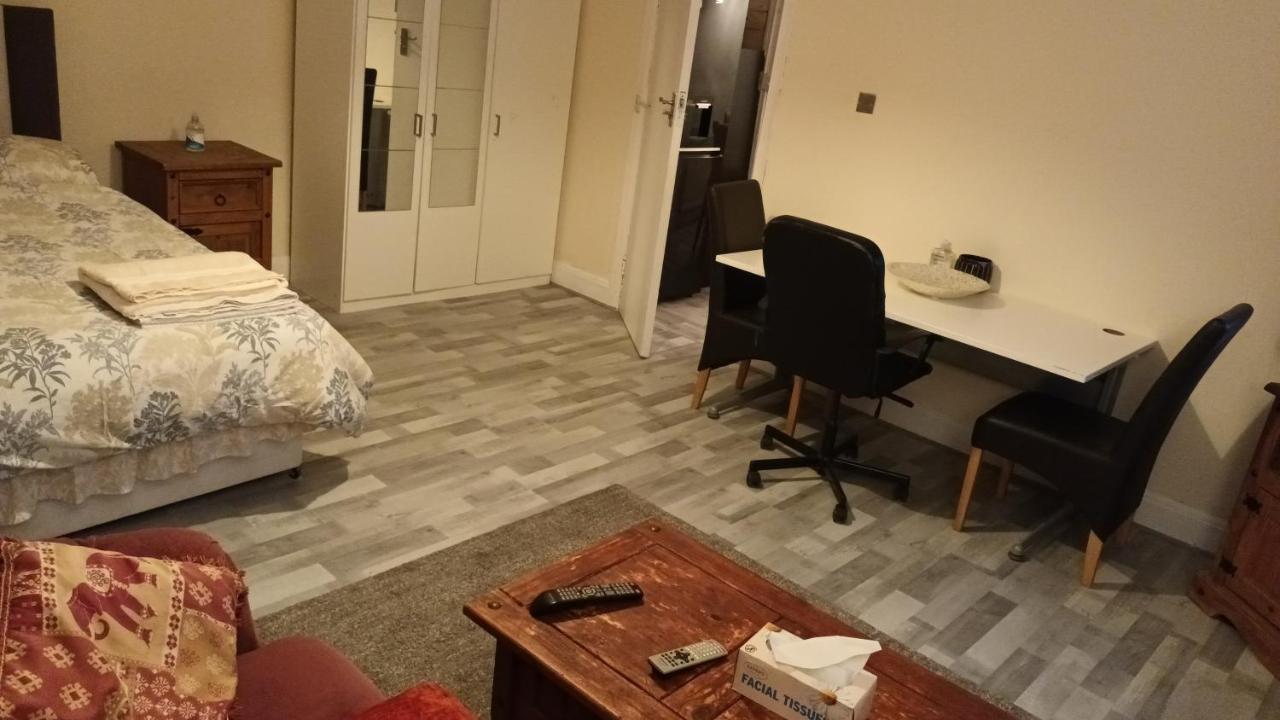Dach Apartments - Cozy 3 Bed Apartment In Hendon Edgware Zewnętrze zdjęcie